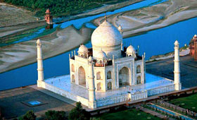 visit the Taj Mahal