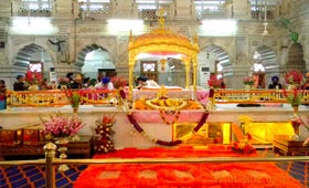 Gurudwara Shish Ganj Sahib